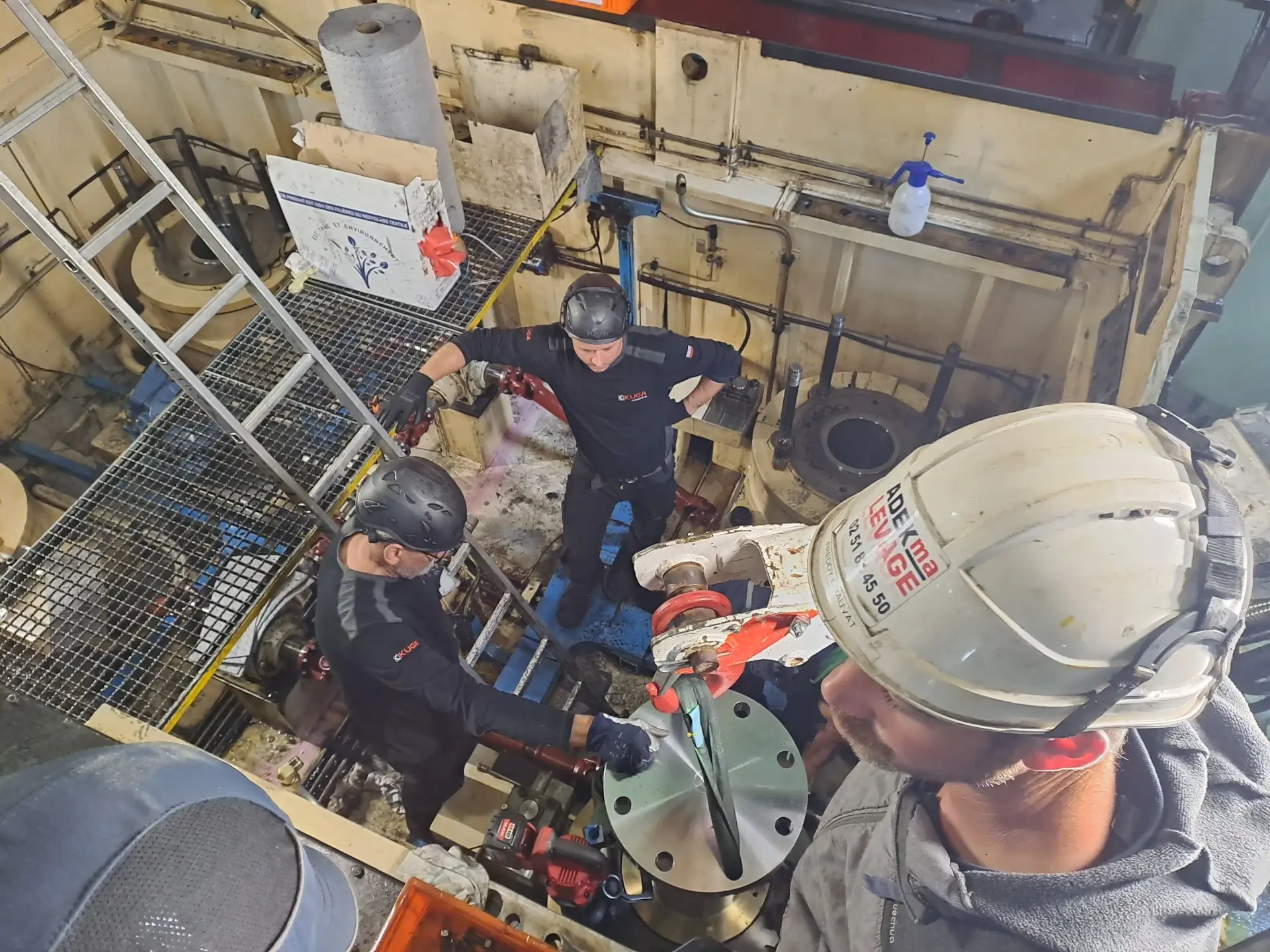 RENAULT - France Naprawa układu regulacji wysokości suwaka