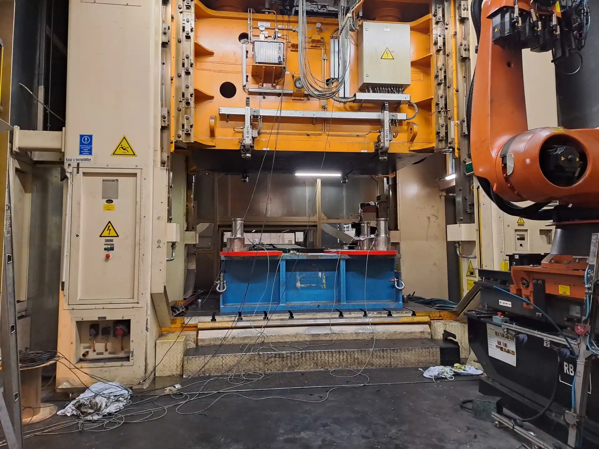 STELLANTIS - France Przegląd linii pras Schuler