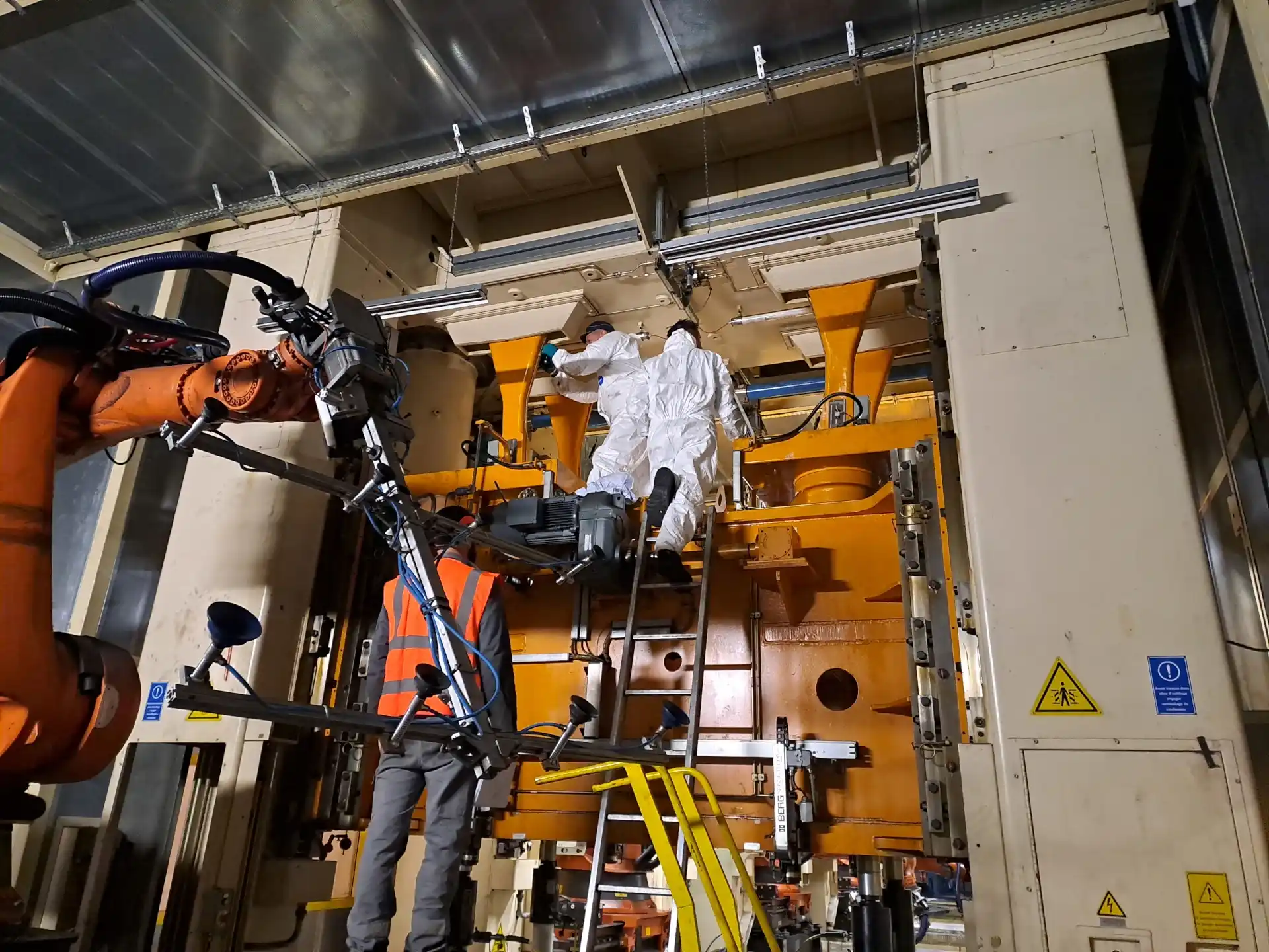 Przegląd linii pras Schuler