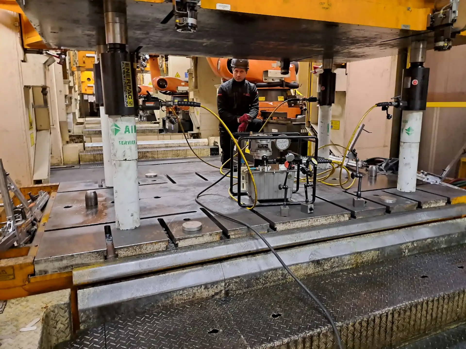 Przegląd linii pras Schuler